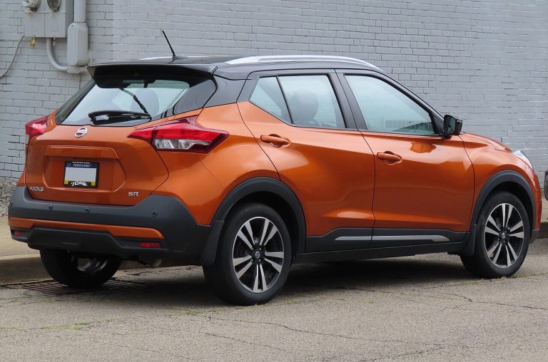 2020 Nissan Kicks