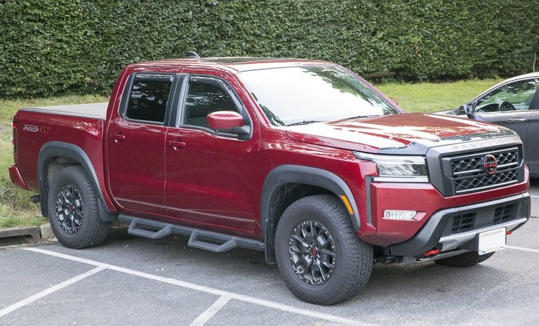 2023 Nissan Frontier Crew Cab