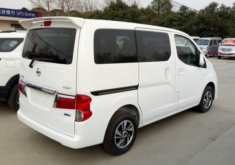 2018 Nissan Nv200